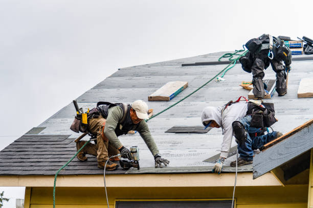 Professional Gutter Installation technician working in Greenacres, FL
